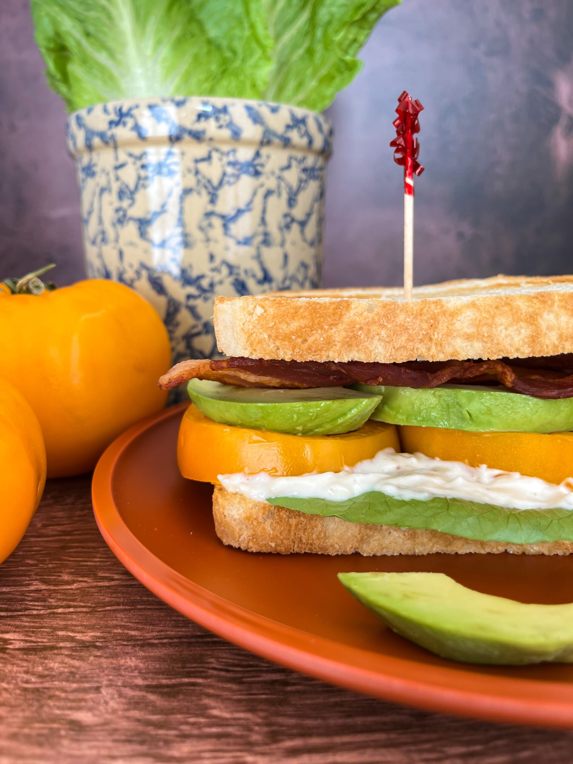 BLT